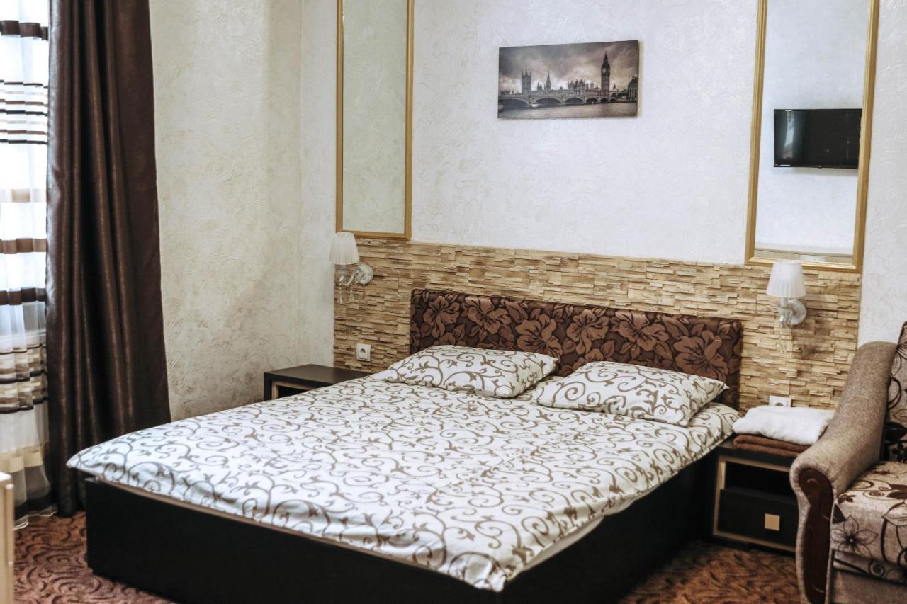 Hotel Rafinad Lviv Exterior photo