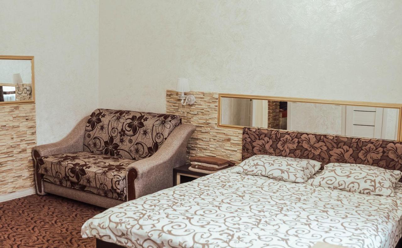 Hotel Rafinad Lviv Exterior photo